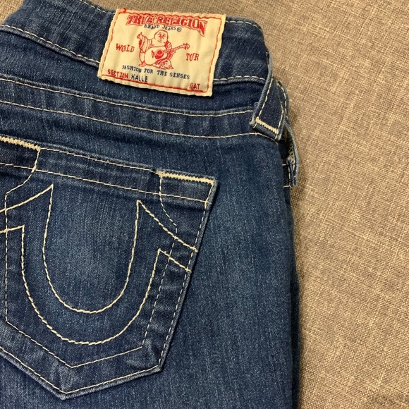 ✨FLASH SALE✨ True Religion Mid-Wash Jeans - Picture 2 of 2